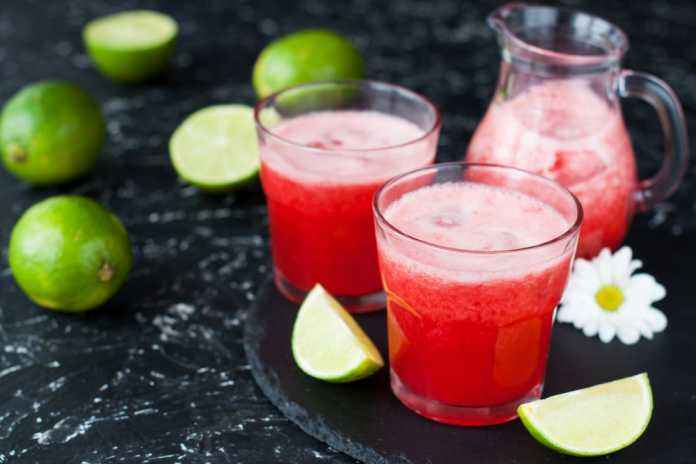 Fresh Strawberry, Apple, and Lime Juice
