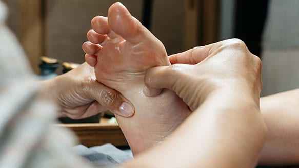 How to Get Better Blood Flow to Your Feet if You Have Diabetes