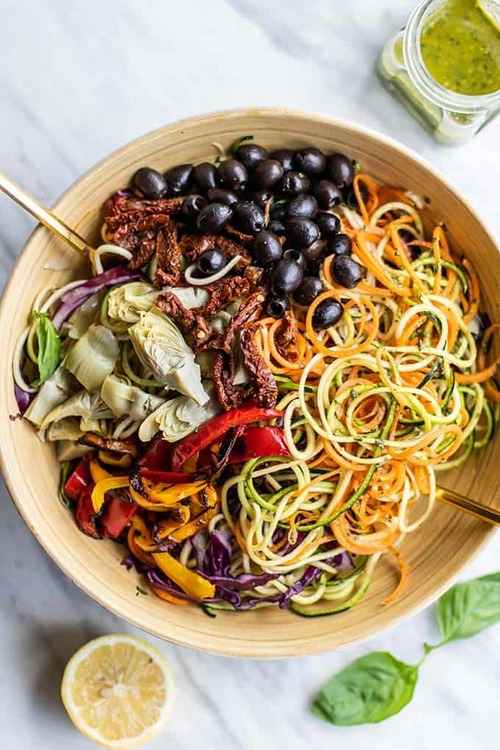 Italian Pesto Zoodle Salad
