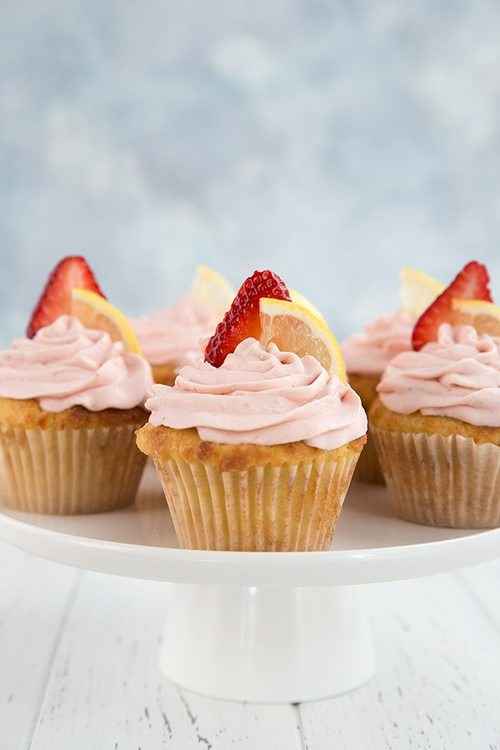 Strawberry Lemonade Cupcakes
